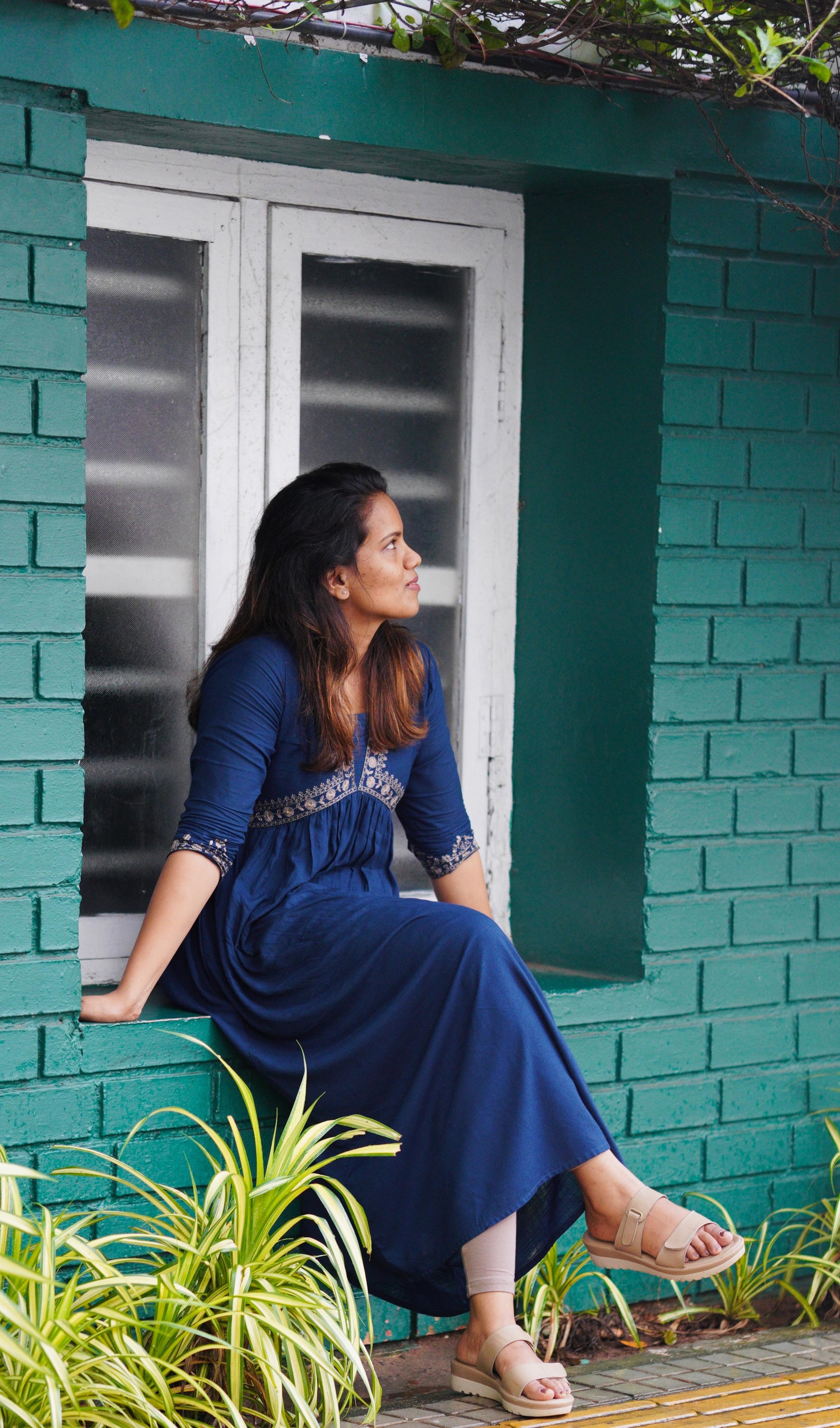 Nilaa Kurti